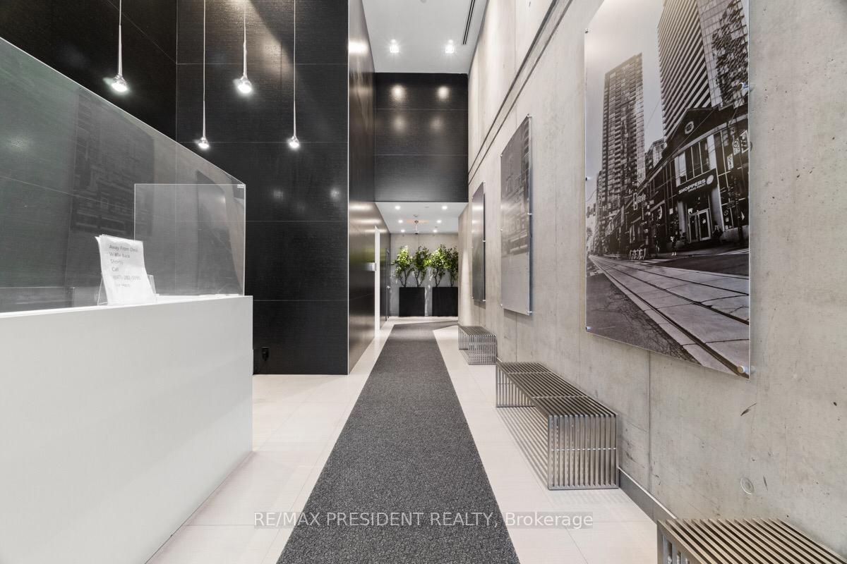 11 Charlotte Street 2901, Toronto C01, ON M5V 0M6