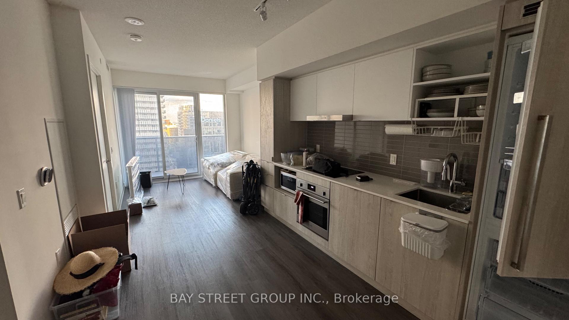 138 Downes Street 2005, Toronto C08, ON M5E 0E4
