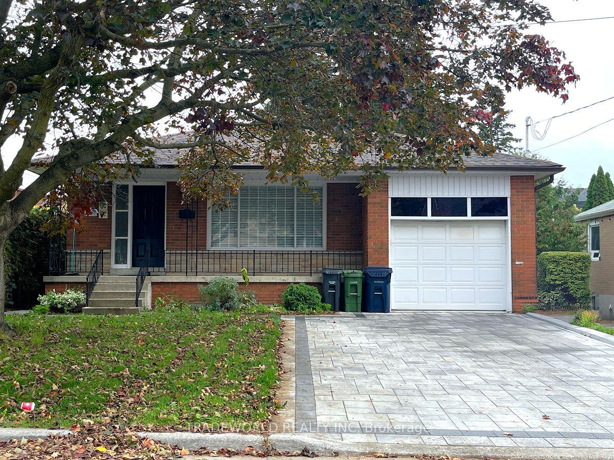 201 Hendon Avenue Main Floor, Toronto C07, ON M2M 1A9