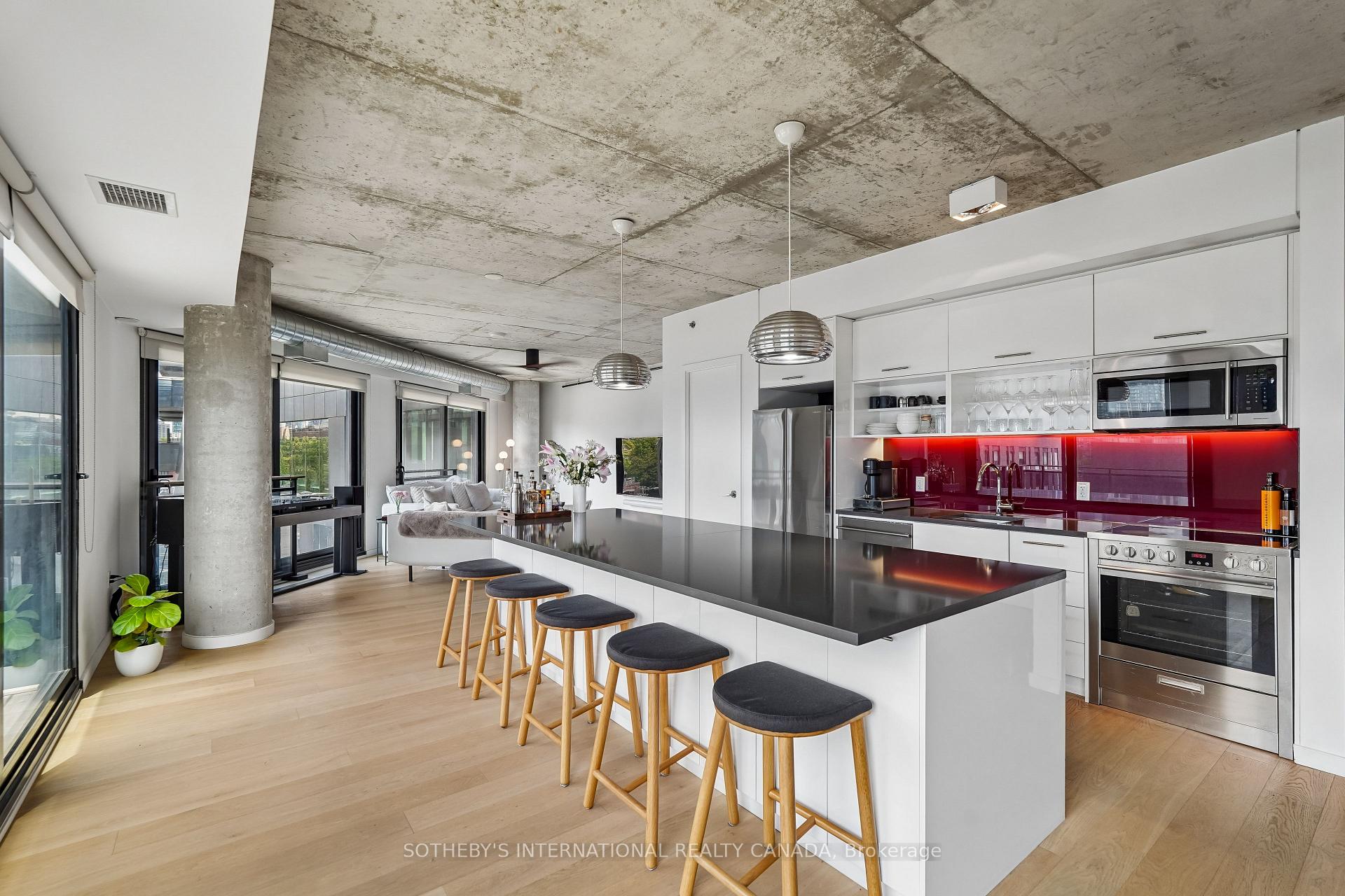 47 Lower River Street Ph39, Toronto C08, ON M5A 0G1