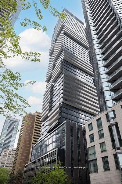 55 Charles Street E 3111, Toronto C08, ON M4Y 0J1