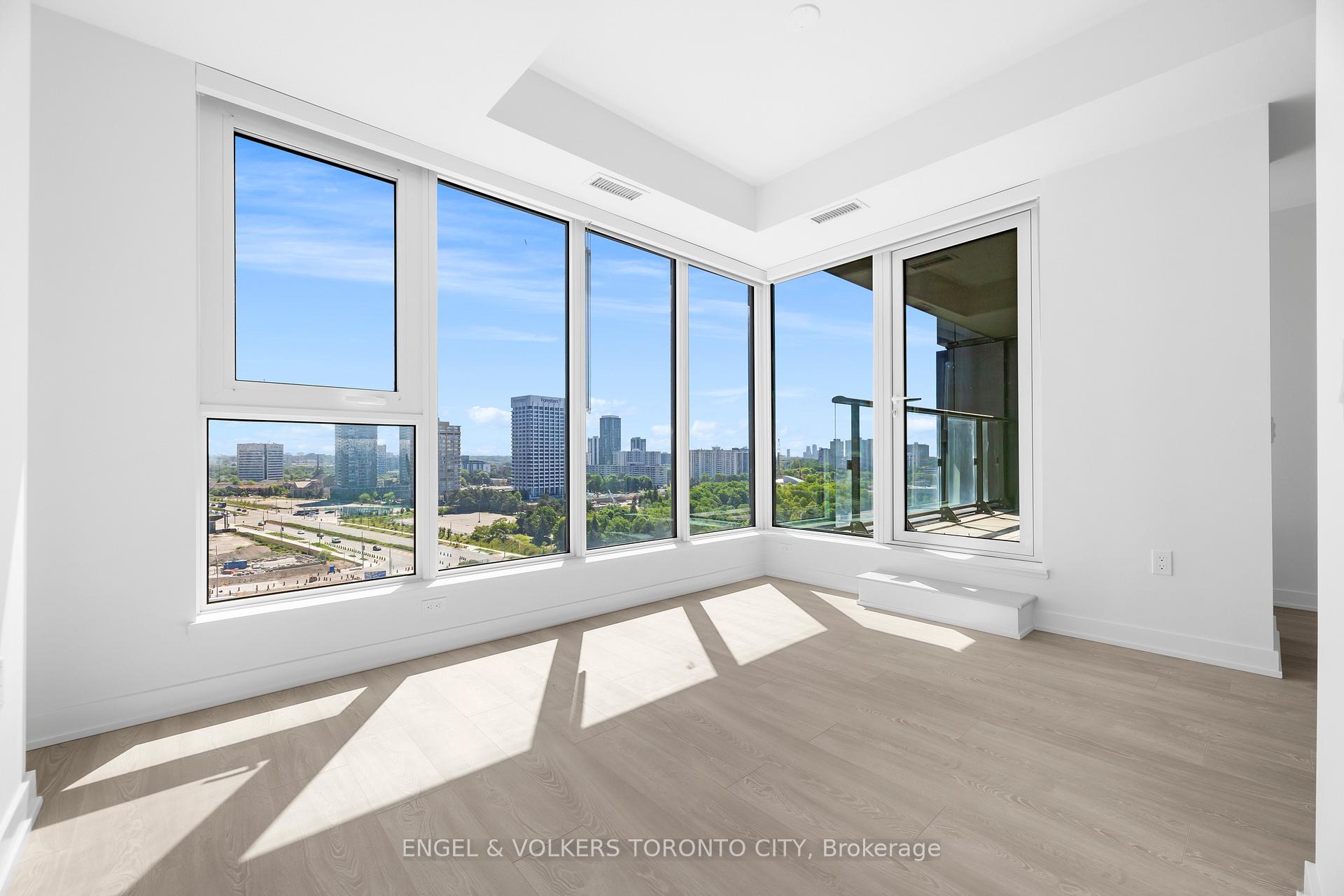 5 Quarrington Lane 1207, Toronto C13, ON M3C 0S5