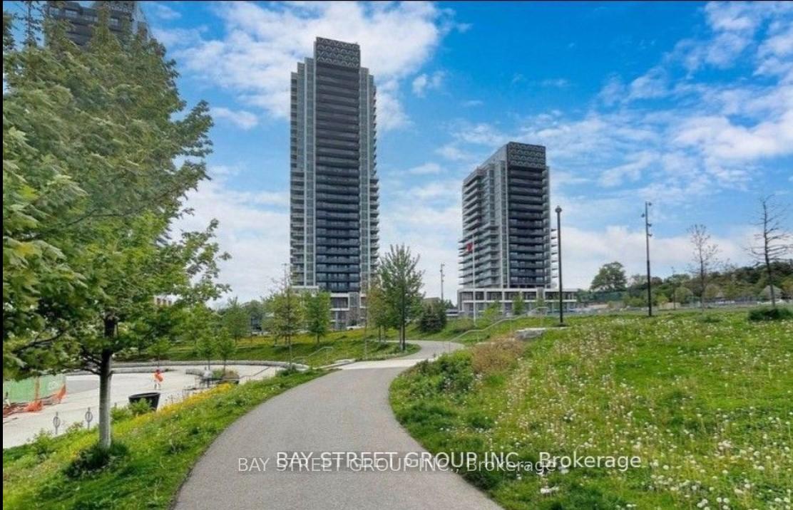 27 MCMAHON Drive 1512, Toronto C15, ON M2K 0J2