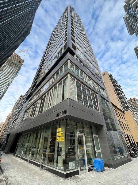 68 Shuter St N/A 2711, Toronto C08, ON M5B 0B4