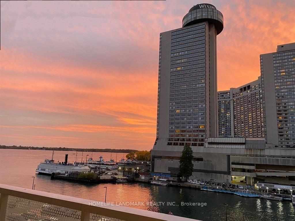 15 Queens Quay E 2306, Toronto C01, ON M5E 0C5