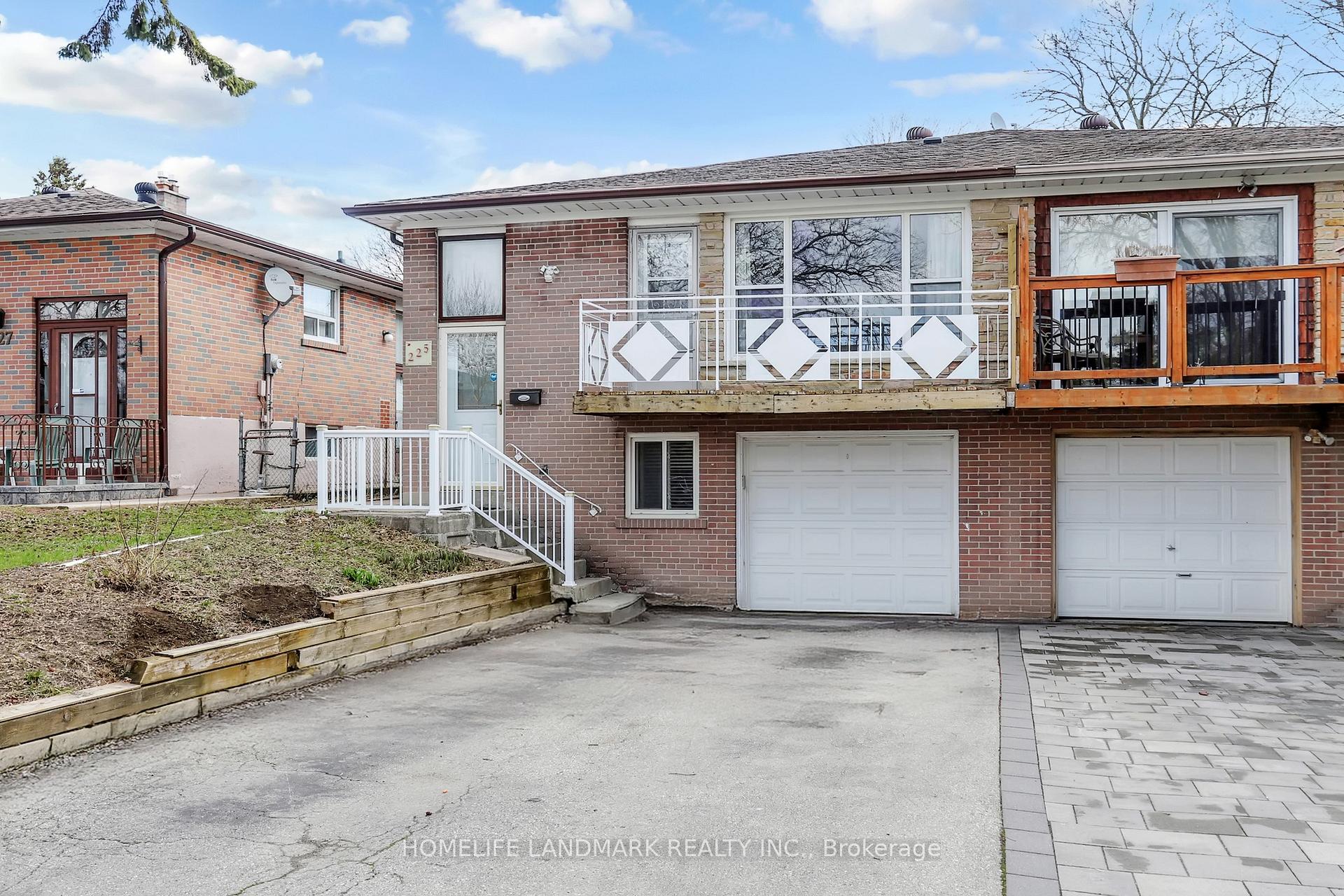 225 Pineway Boulevard Bsmt, Toronto C15, ON M2H 1B5