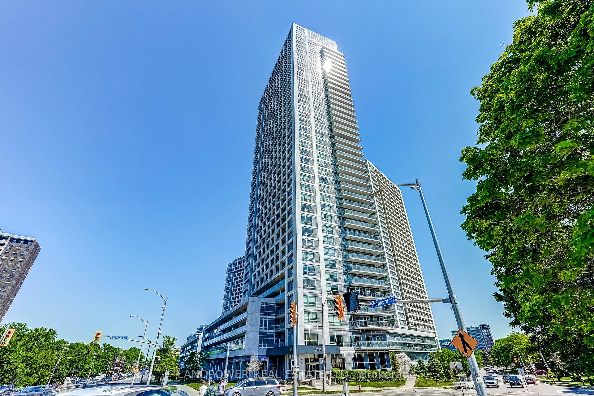 2015 Sheppard Avenue E 2006, Toronto C15, ON M2J 0B3