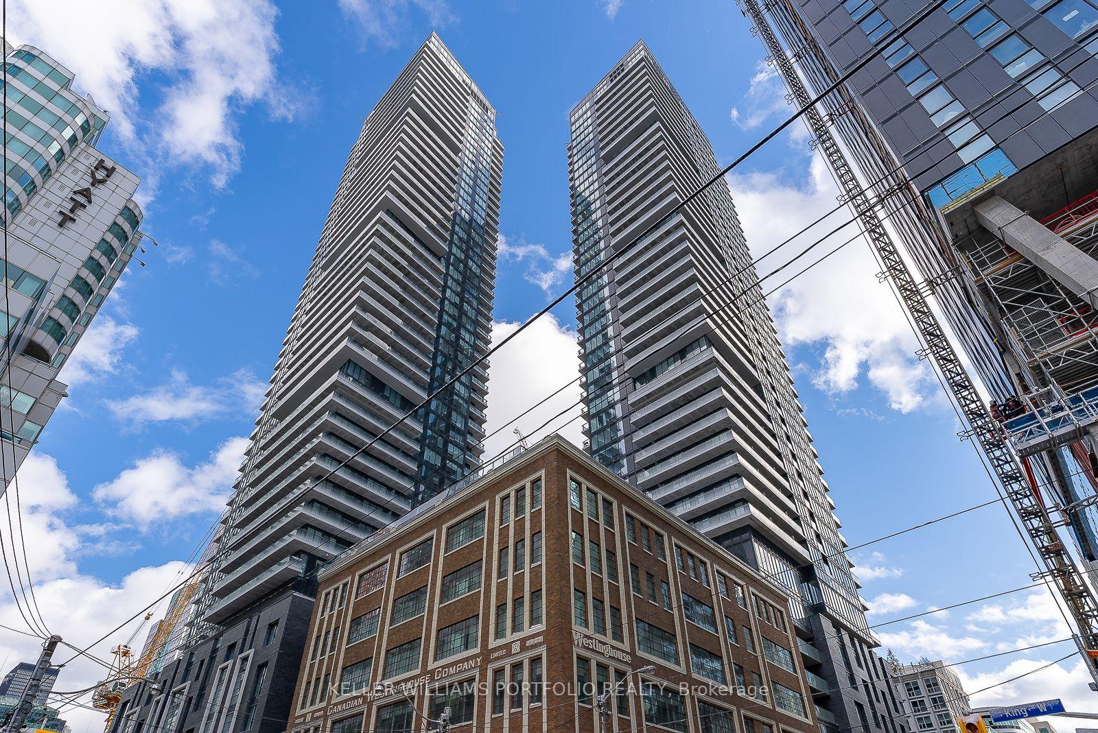 115 Blue Jays Way 1909, Toronto C01, ON M5V 0N4