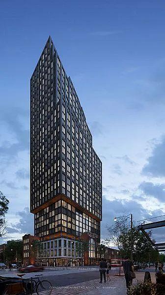 100 Queen Street E 2302, Toronto C08, ON M5C 0B5