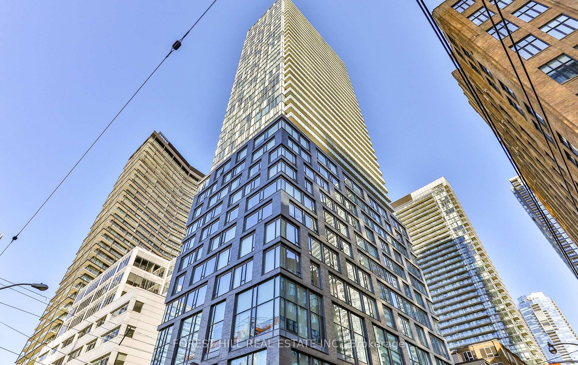 334 Adelaide Street 206, Toronto C01, ON M5V 1R4