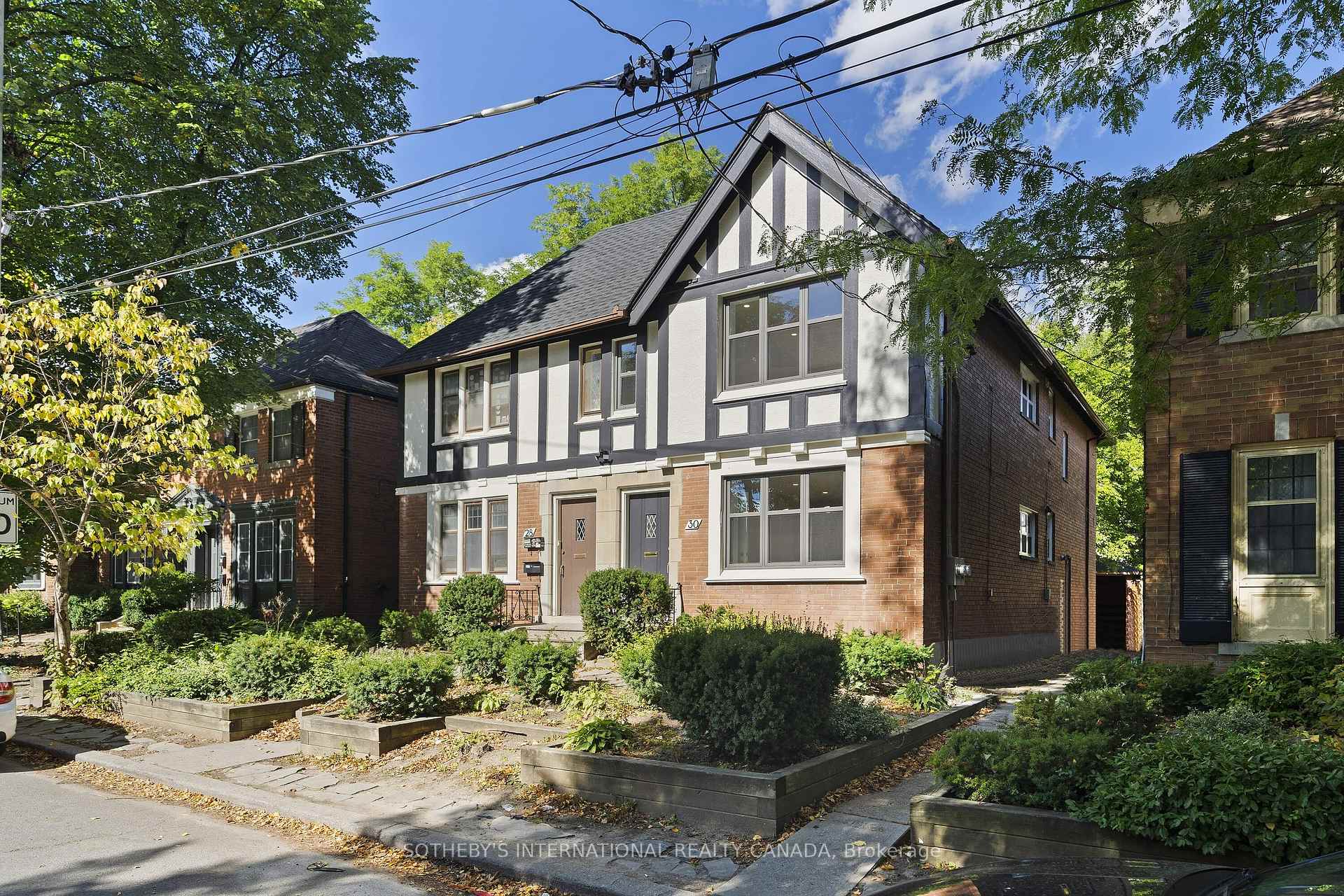 30 Strathgowan Avenue Upper, Toronto C04, ON M4N 1B9