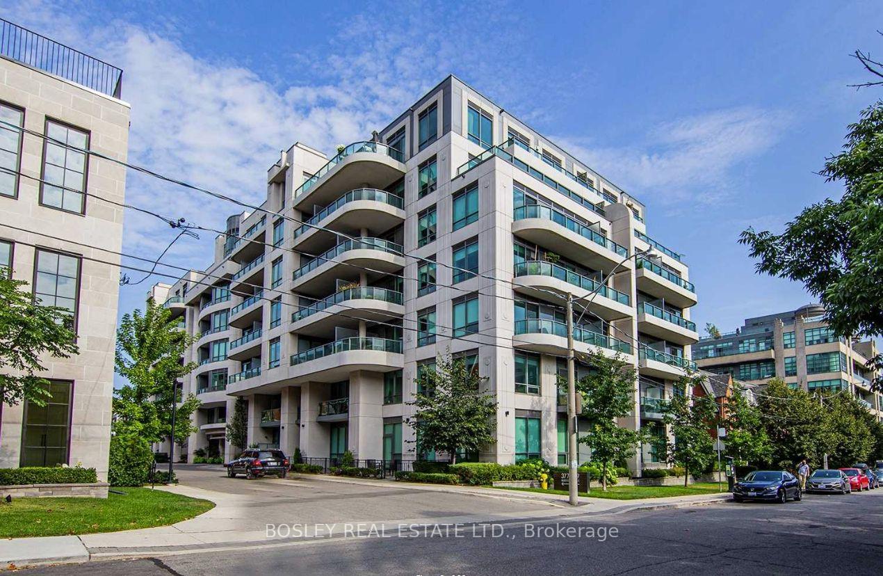 377 Madison Avenue 312, Toronto C02, ON M4V 3E1