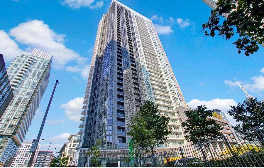 70 Queens Wharf Road 2712, Toronto C01, ON M5V 0J2