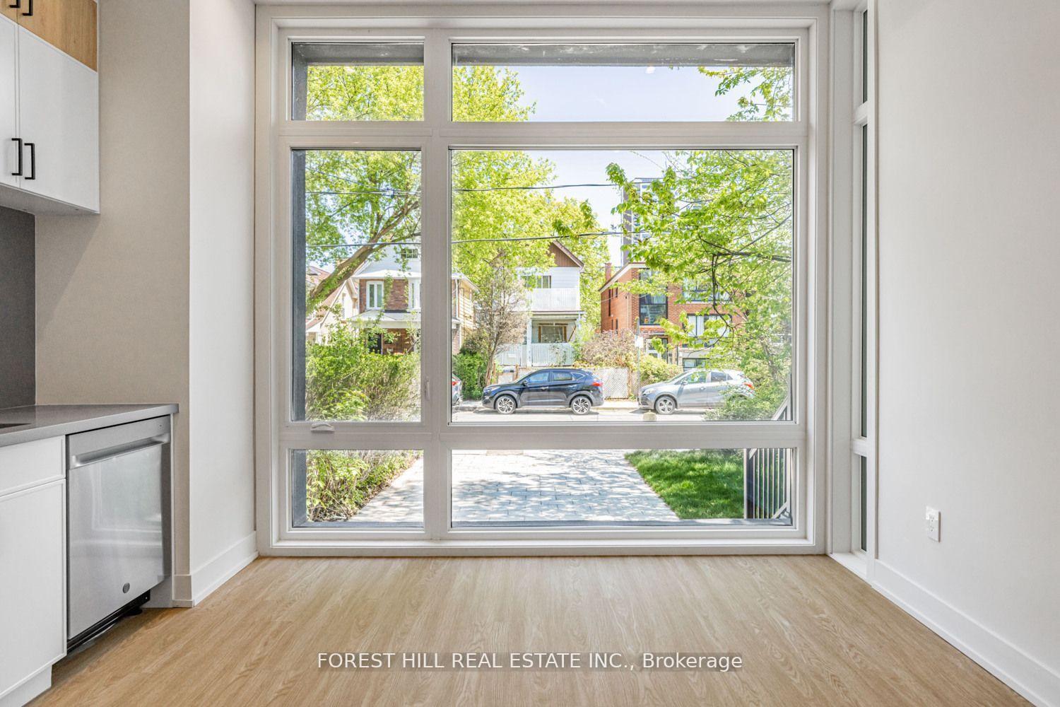 124 Kenwood Avenue Main #1, Toronto C03 — photo 3 of 5