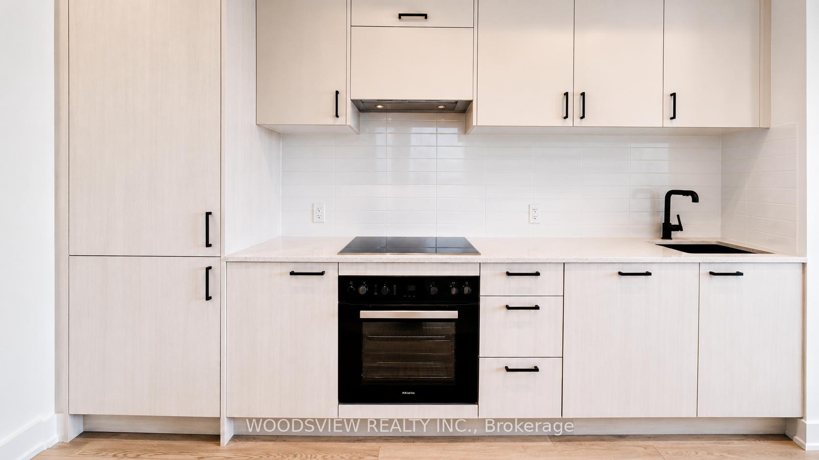 5 Quarrington Lane 1406, Toronto C13, ON M3C 0S5