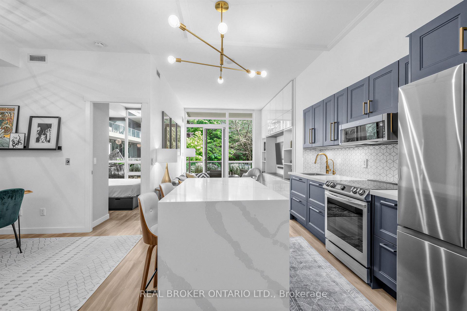 209 Fort York Boulevard 260, Toronto C01, ON M5V 4A1