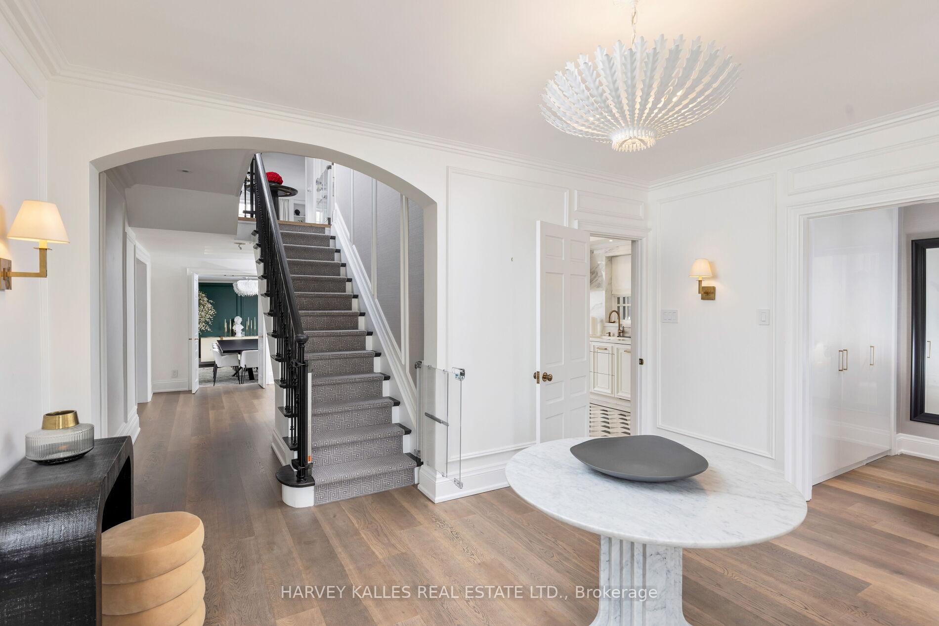 470 Russell Hill Road, Toronto C03 — photo 5 of 5