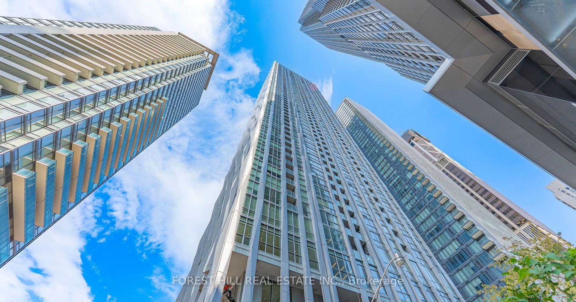 1 Yorkville Avenue 3709, Toronto C02, ON M4W 0B1