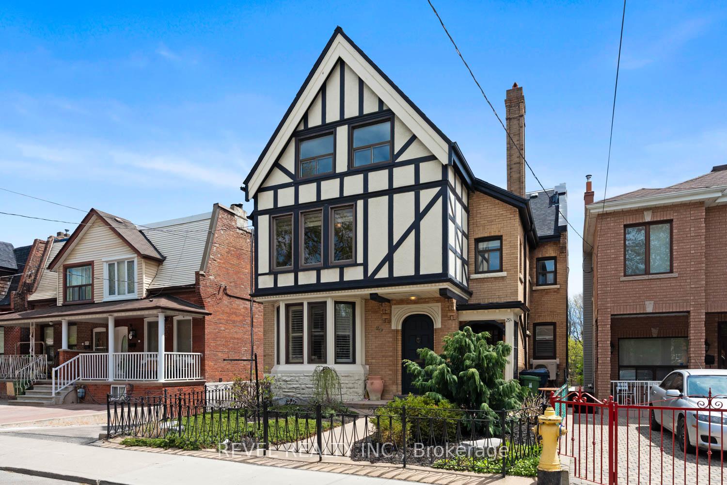 29 Shannon Street, Toronto C01, ON M6J 2E6
