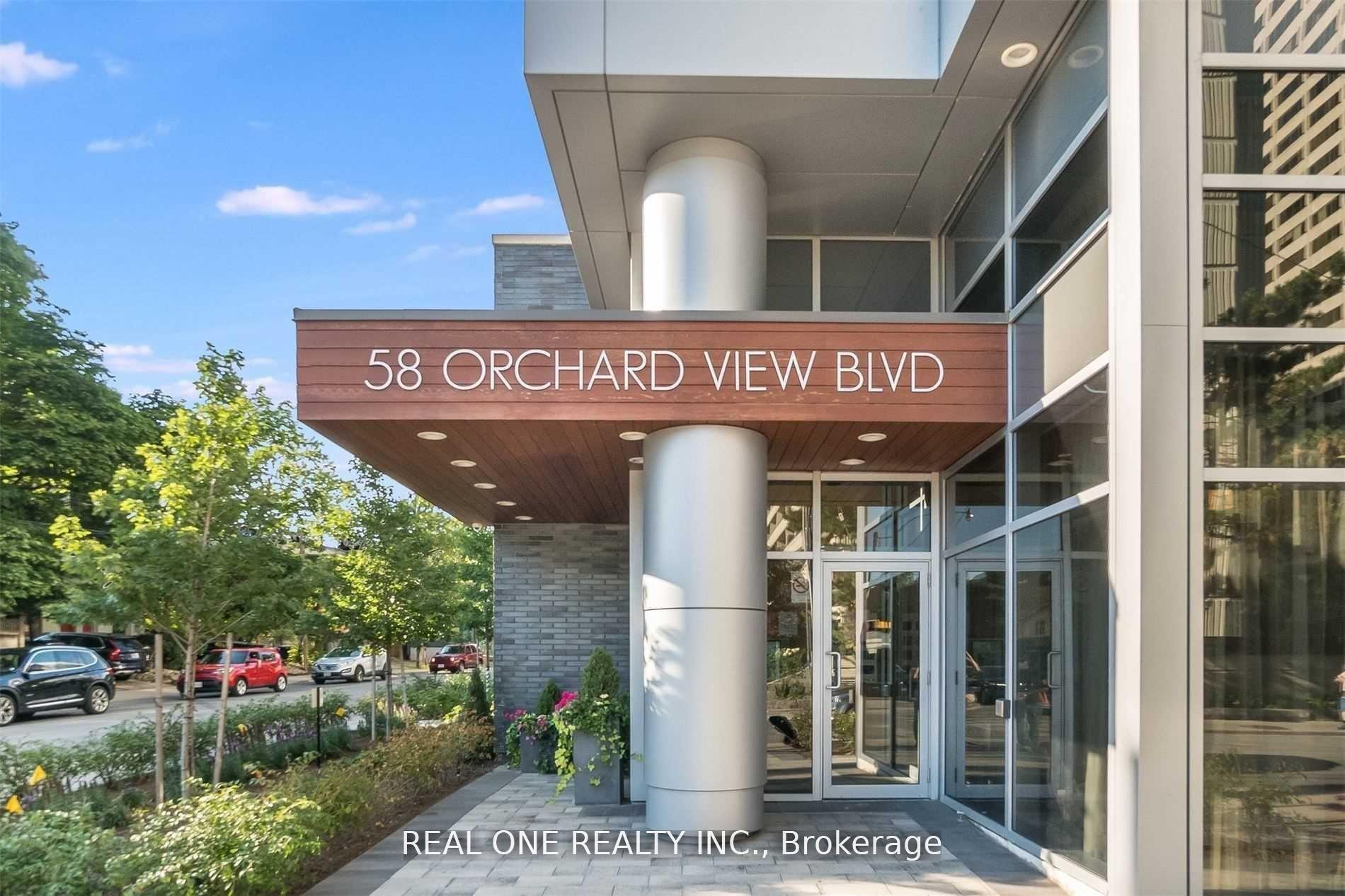 58 Orchard View Boulevard 1011, Toronto C03 — photo 2 of 5