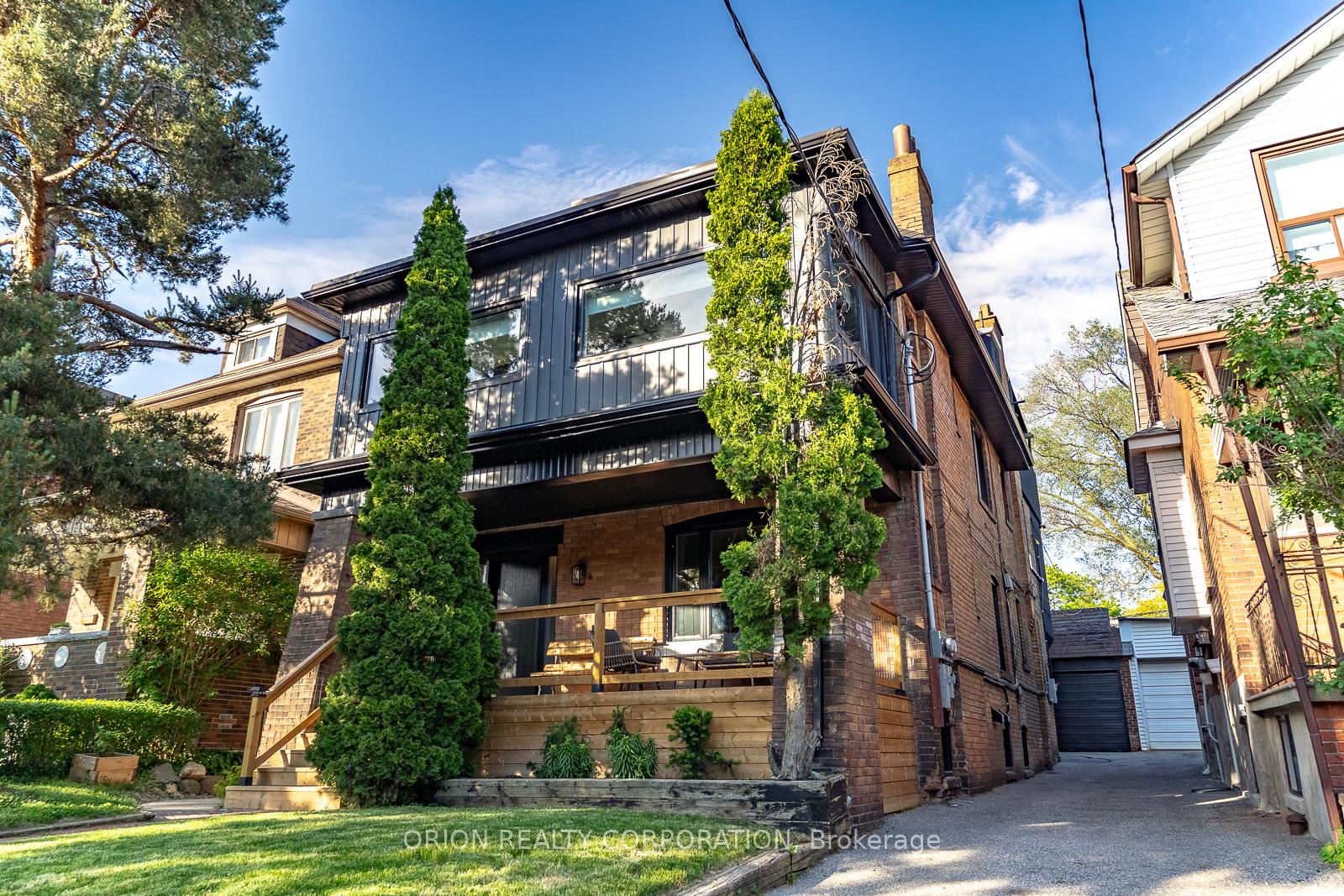 185 Glenholme Avenue, Toronto C03 — photo 4 of 5