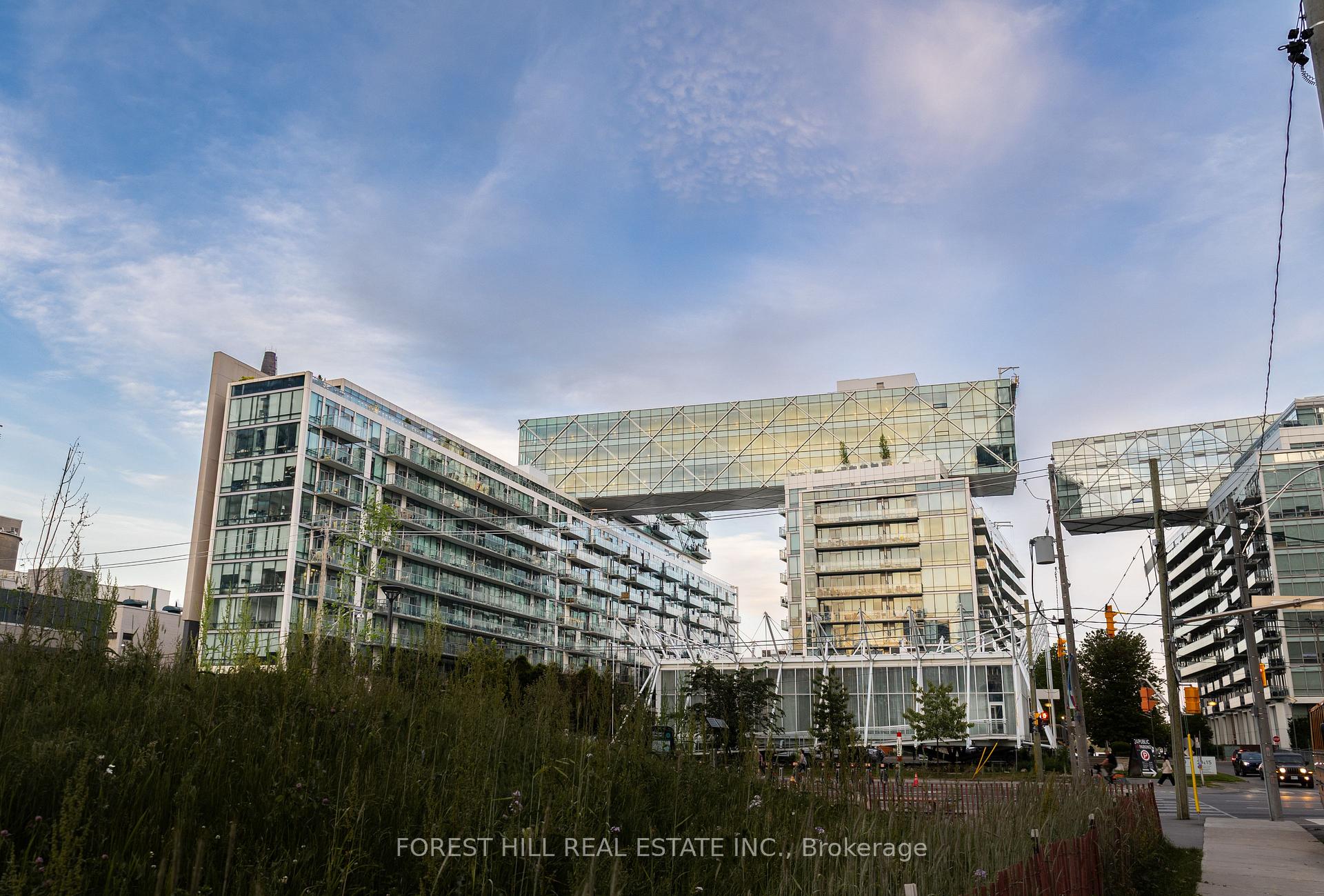 39 Queens Quay E 313, Toronto C08, ON M5E 0A4