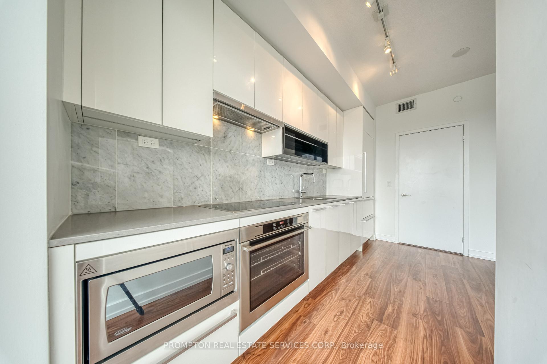 117 McMahon Drive 2801, Toronto C15, ON M2K 0E4