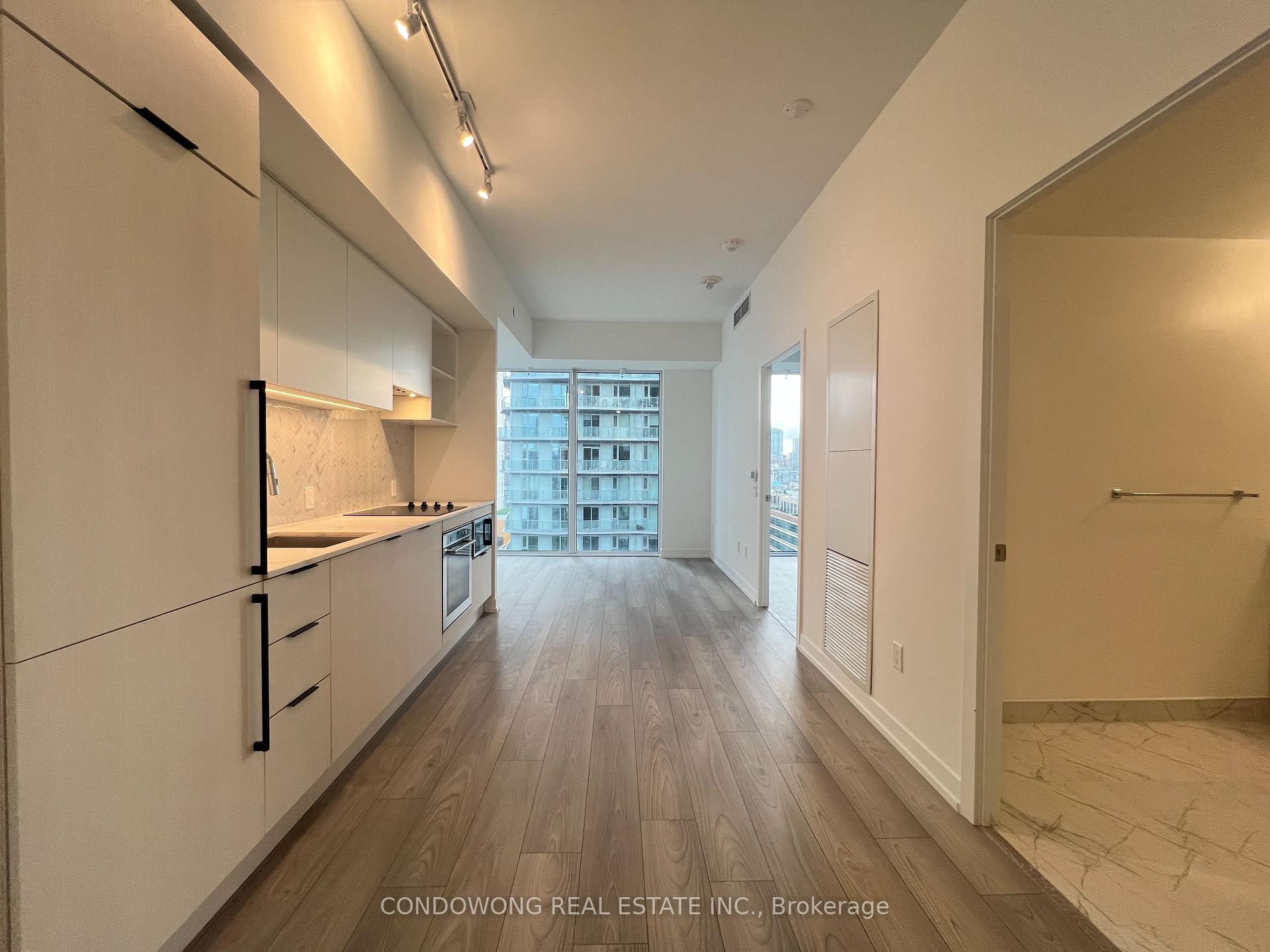 82 Dalhousie Street 2515, Toronto C08, ON M5B 0C5