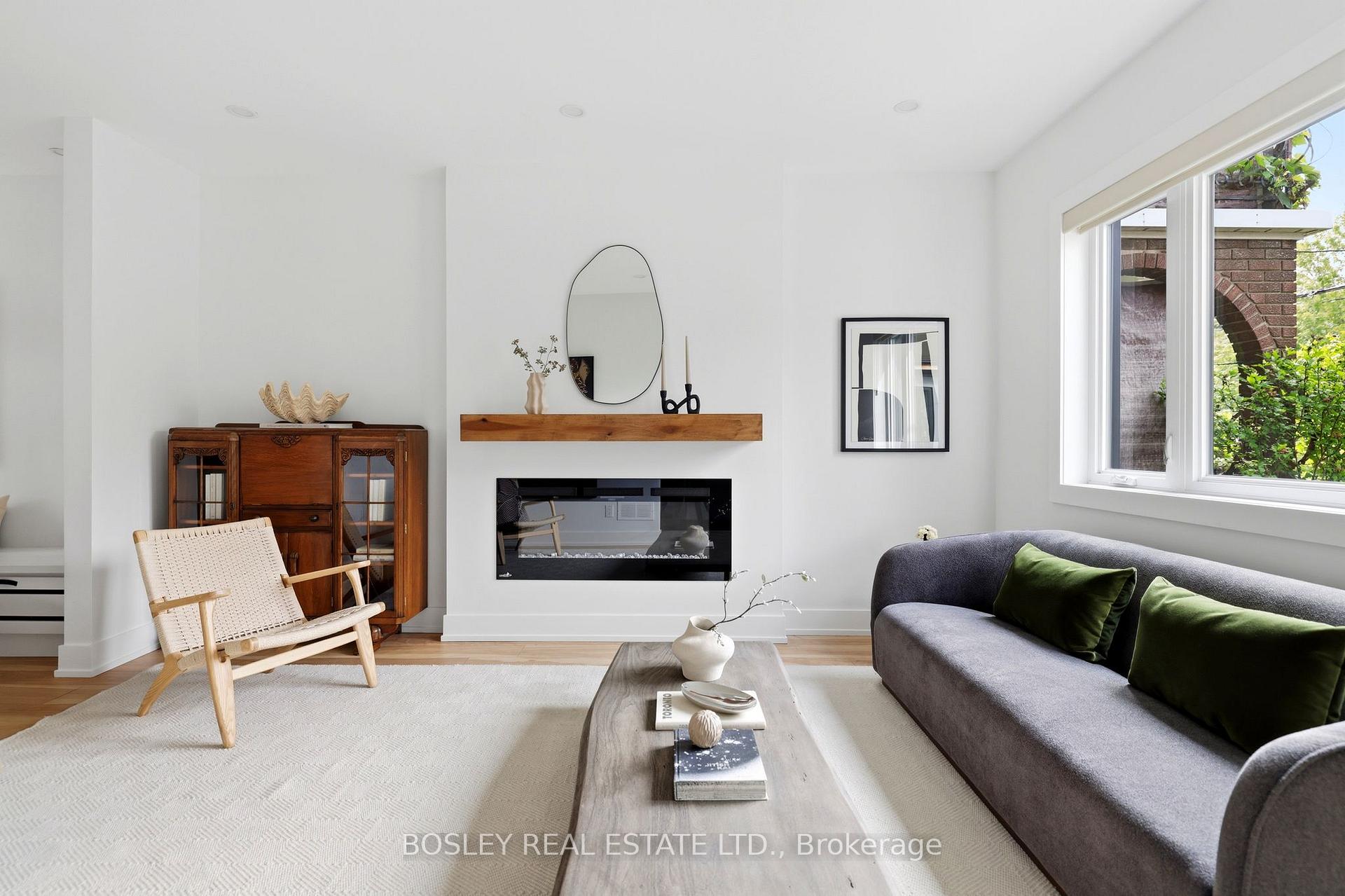 66 Cloverlawn Avenue, Toronto C03 — photo 3 of 5