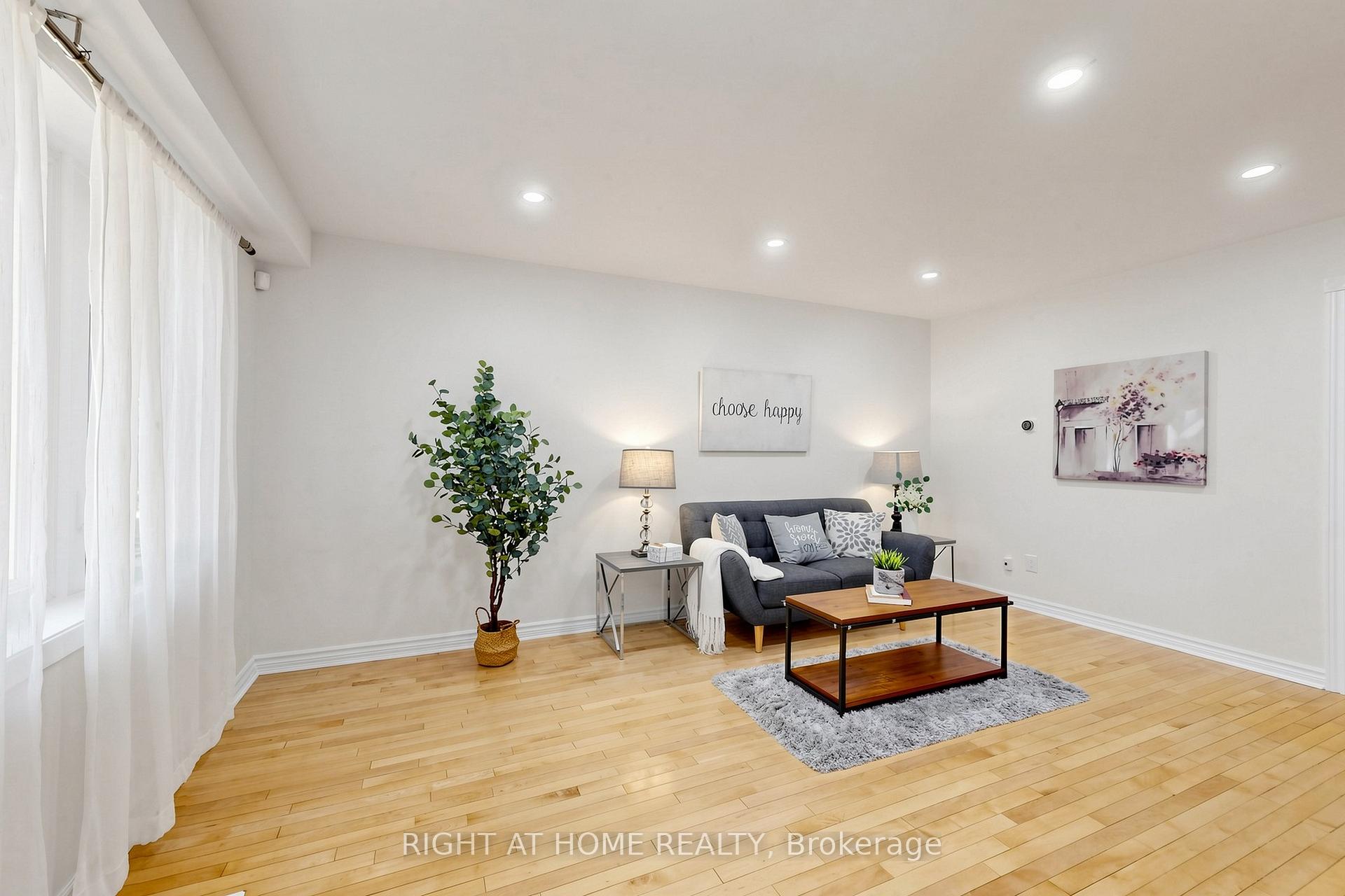 337 Hollyberry Trail, Toronto C15, ON M2H 2P5