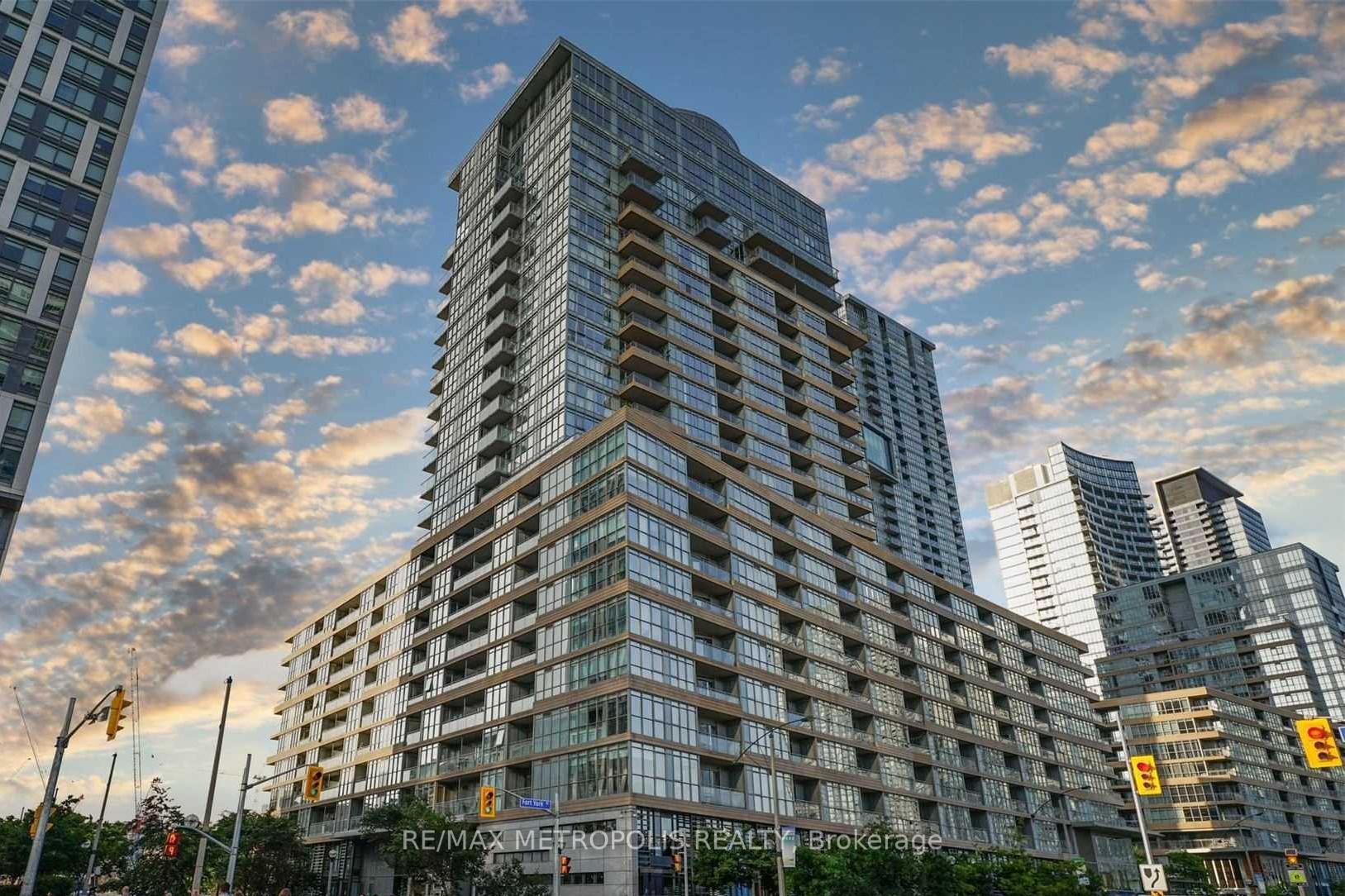 151 Dan Leckie Way 507, Toronto C01, ON M5V 4B2