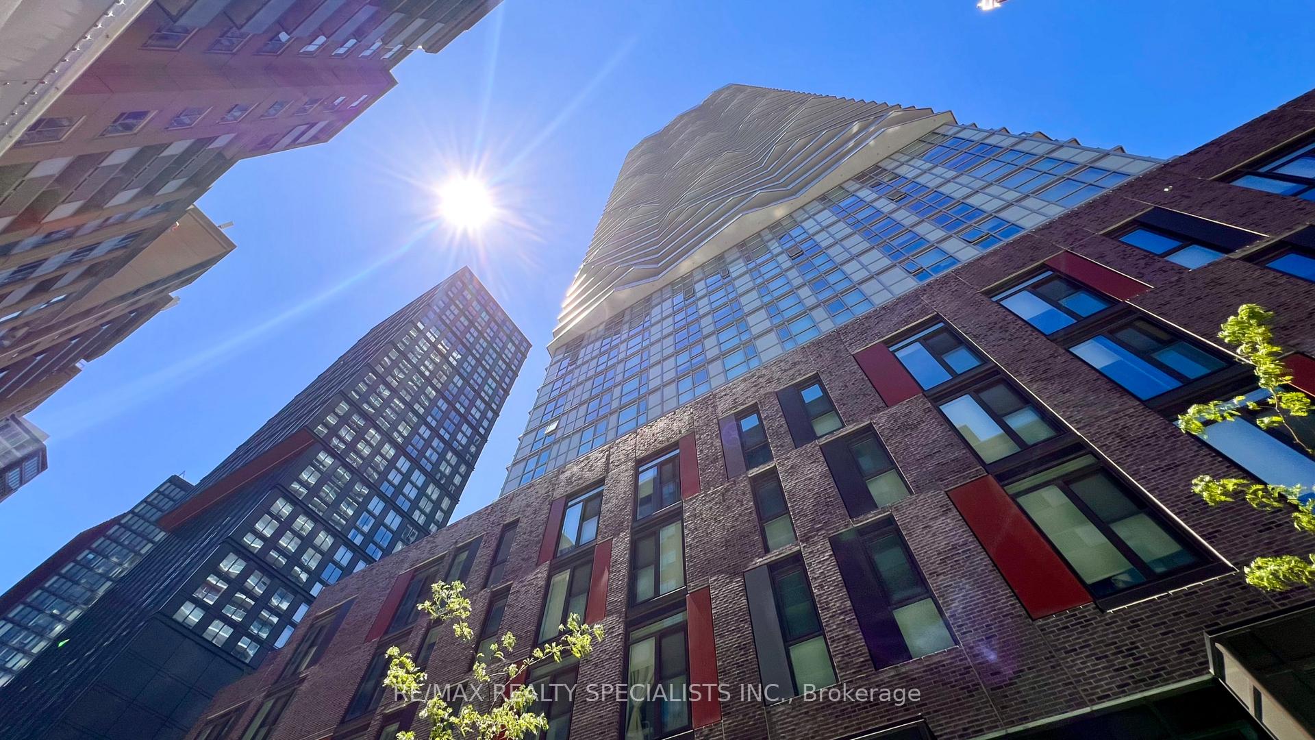 100 Dalhousie Street 4011, Toronto C08, ON M5B 0C7