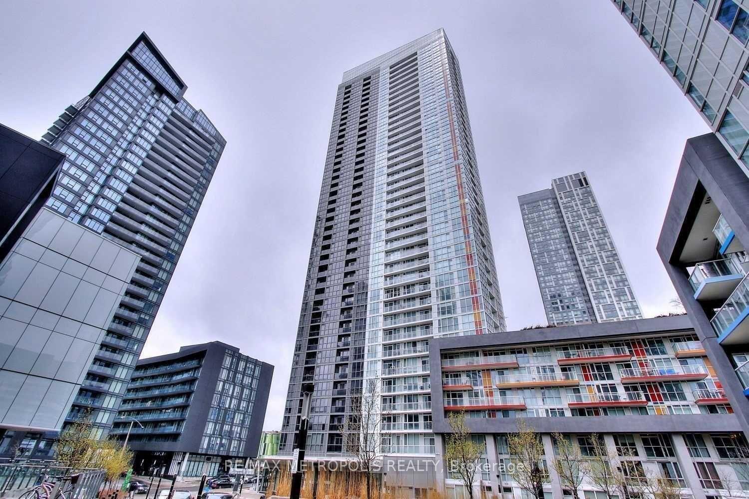 85 Queens Wharf Road 307, Toronto C01, ON M5V 0J9