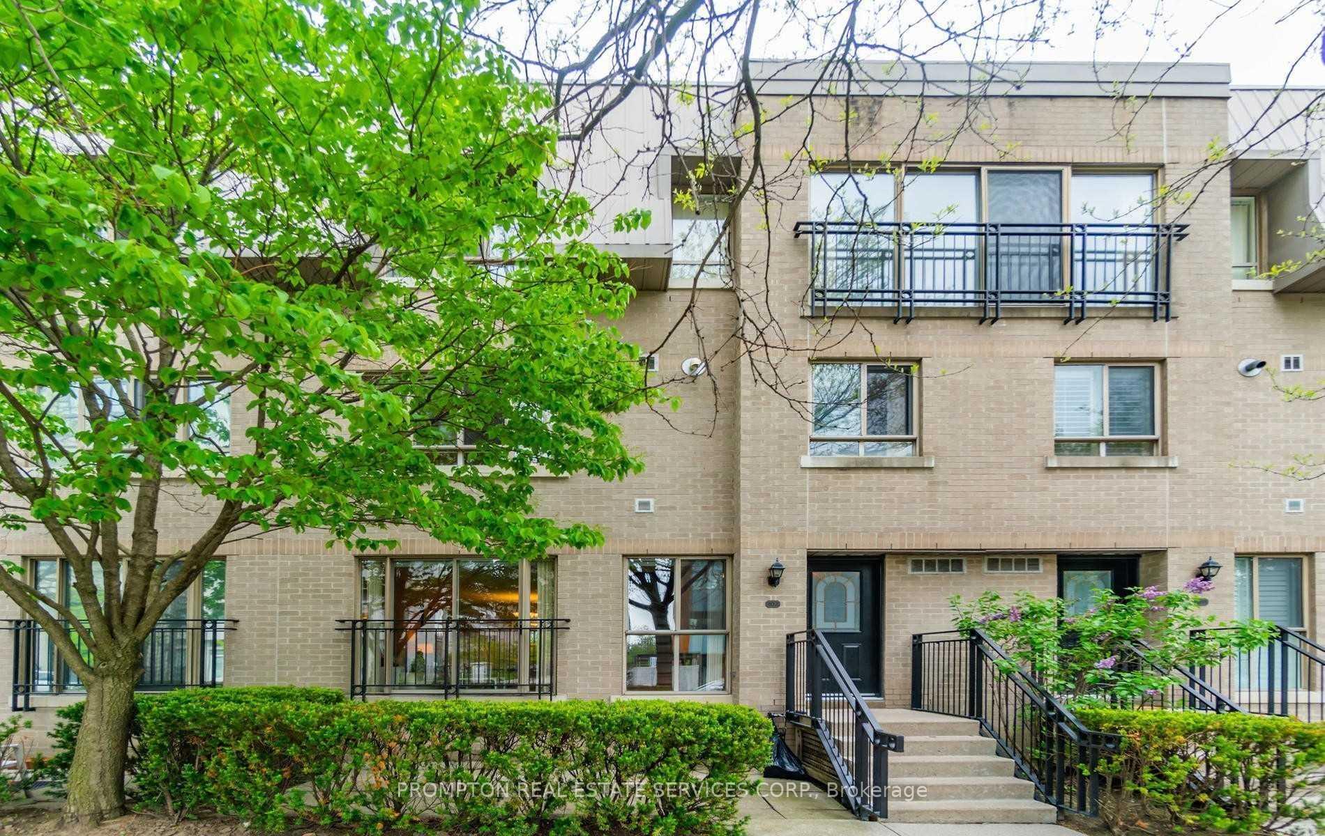 38 Hollywood Avenue 123, Toronto C14, ON M2N 6S5