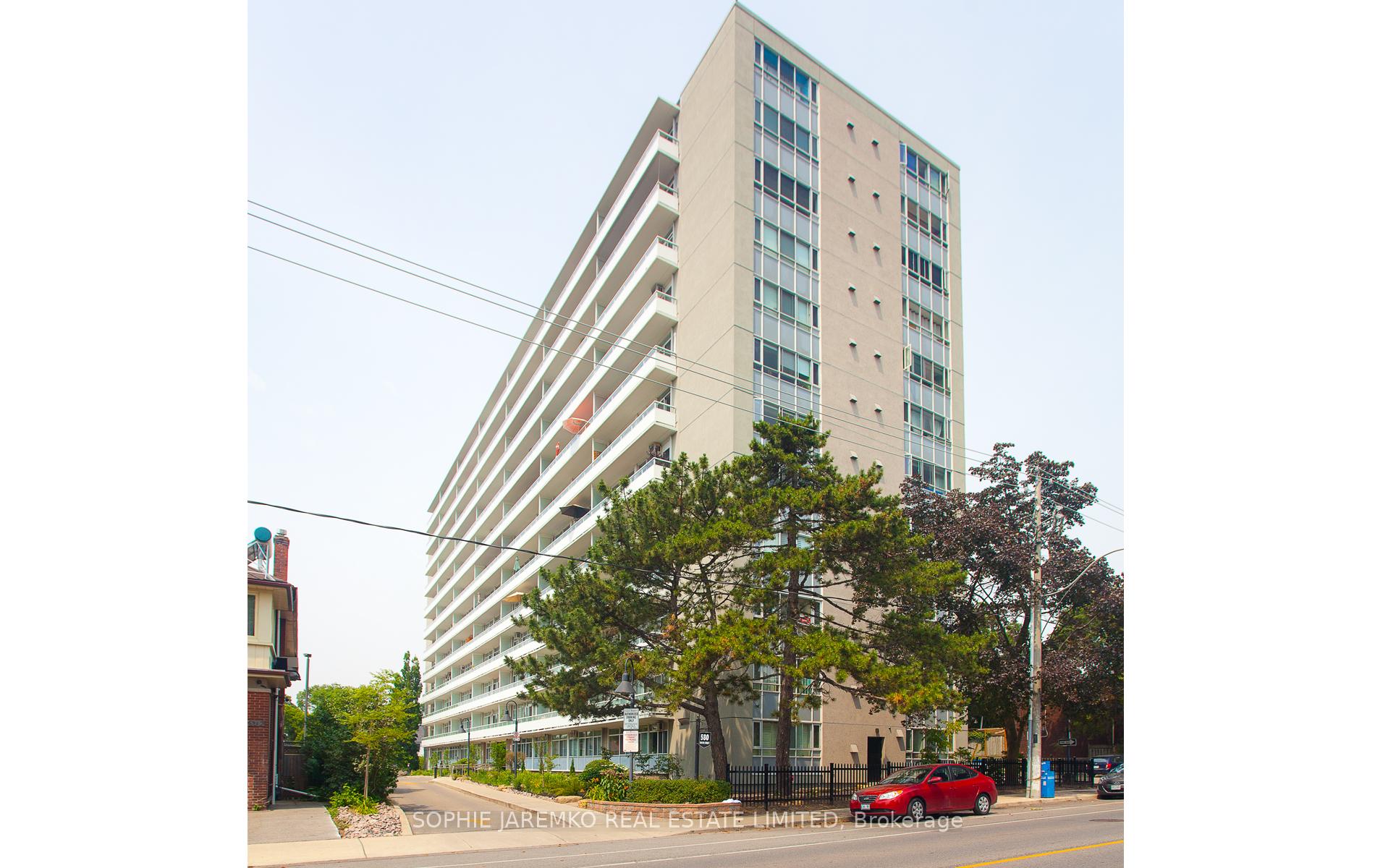 580 Christie Street 109, Toronto C02, ON M6G 3E3