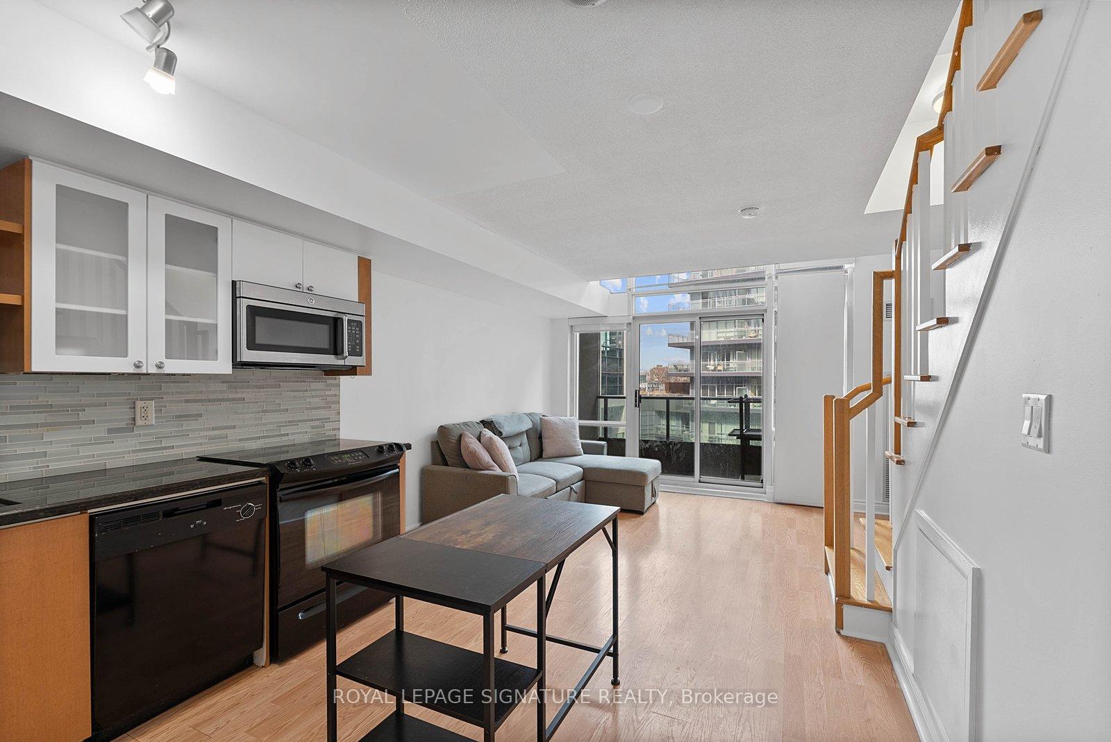 600 Fleet Street 831, Toronto C01, ON M5V 1B7