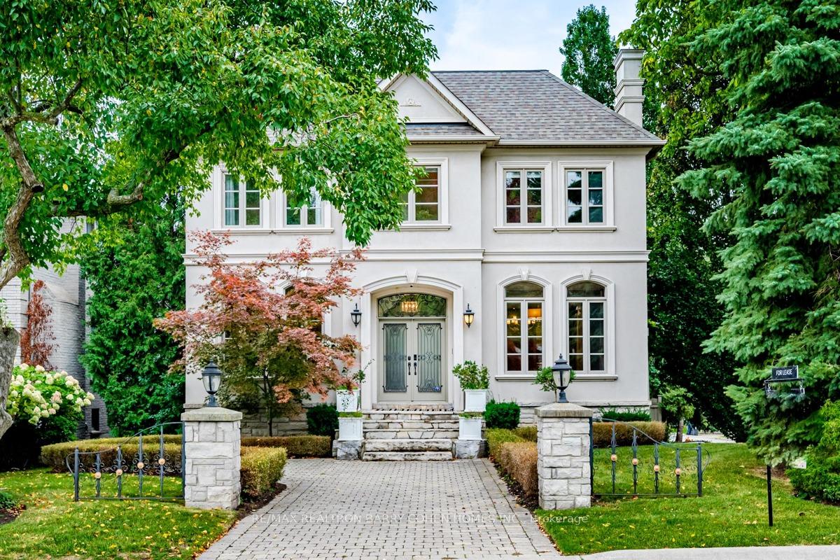8 York Road, Toronto C12, ON M2L 1H5