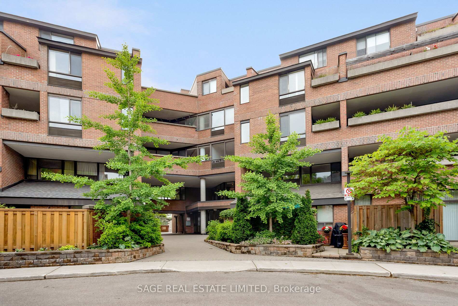 40 Sylvan Valley 508, Toronto C04, ON M5M 4M3