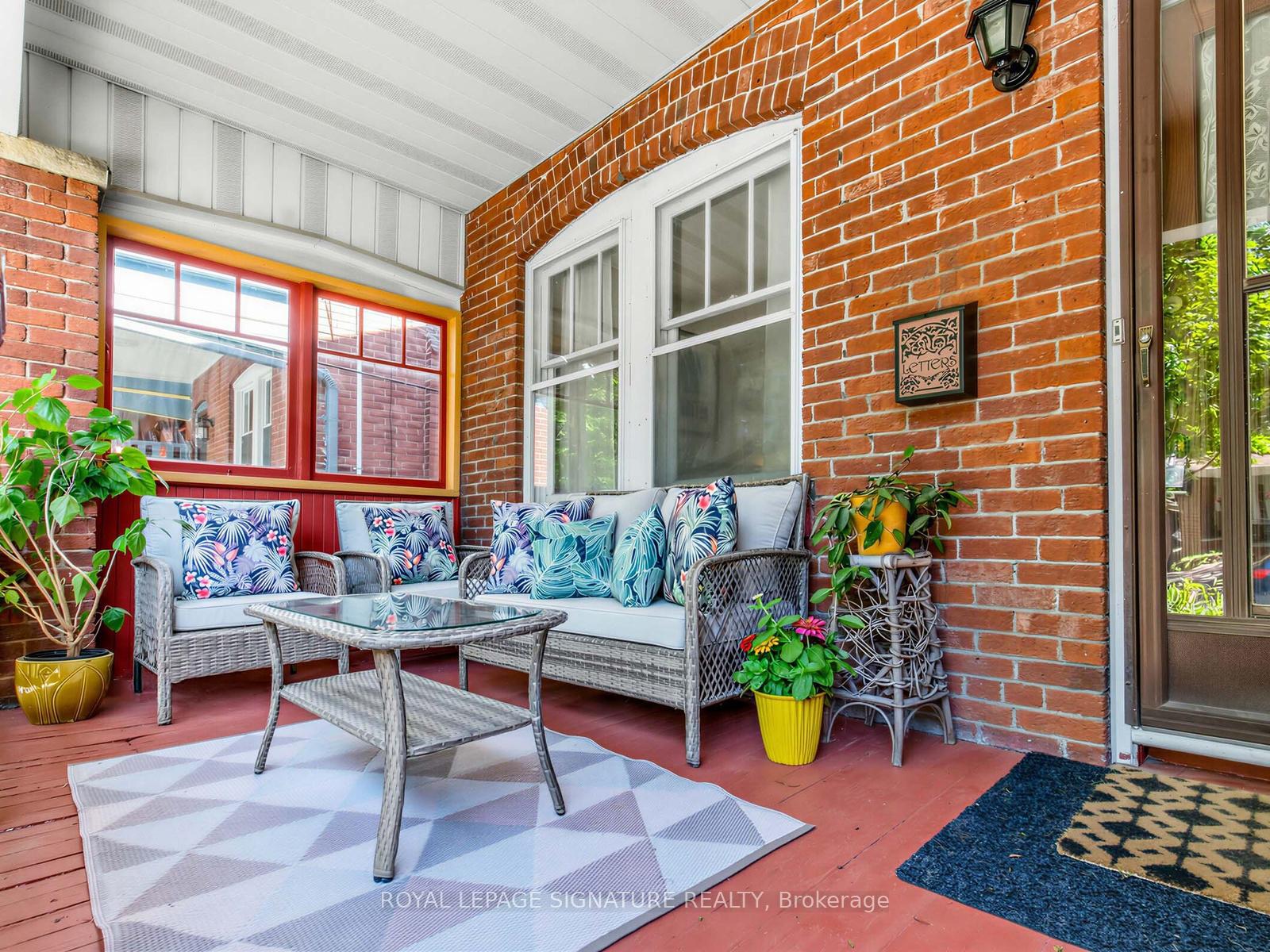 5 Watford Avenue, Toronto C03 — photo 2 of 5
