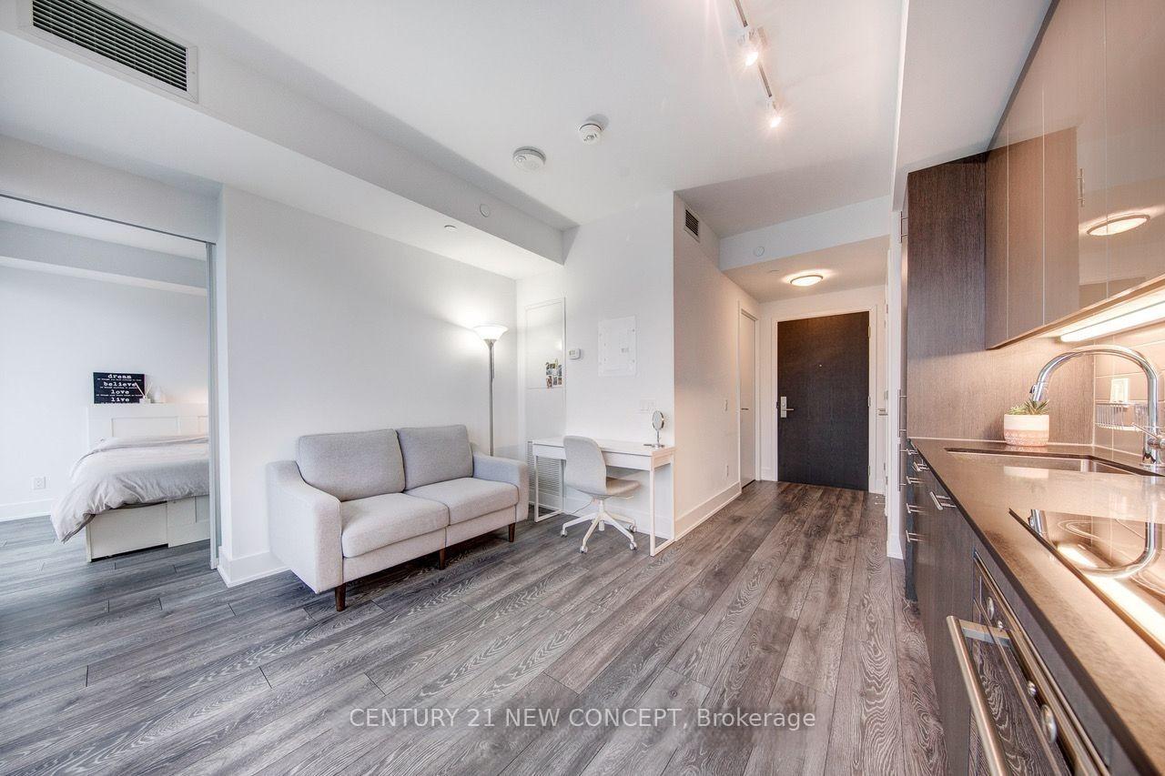 403 Church Street 2504, Toronto C08, ON M4Y 0C9