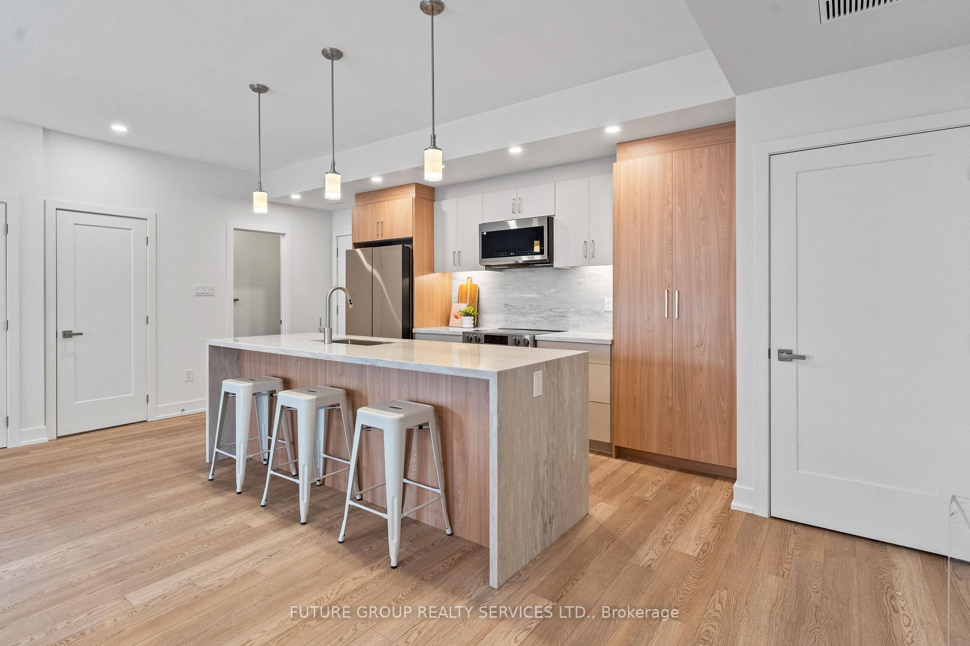 86 Kenwood Avenue Unit 5, Toronto C03 — photo 5 of 5
