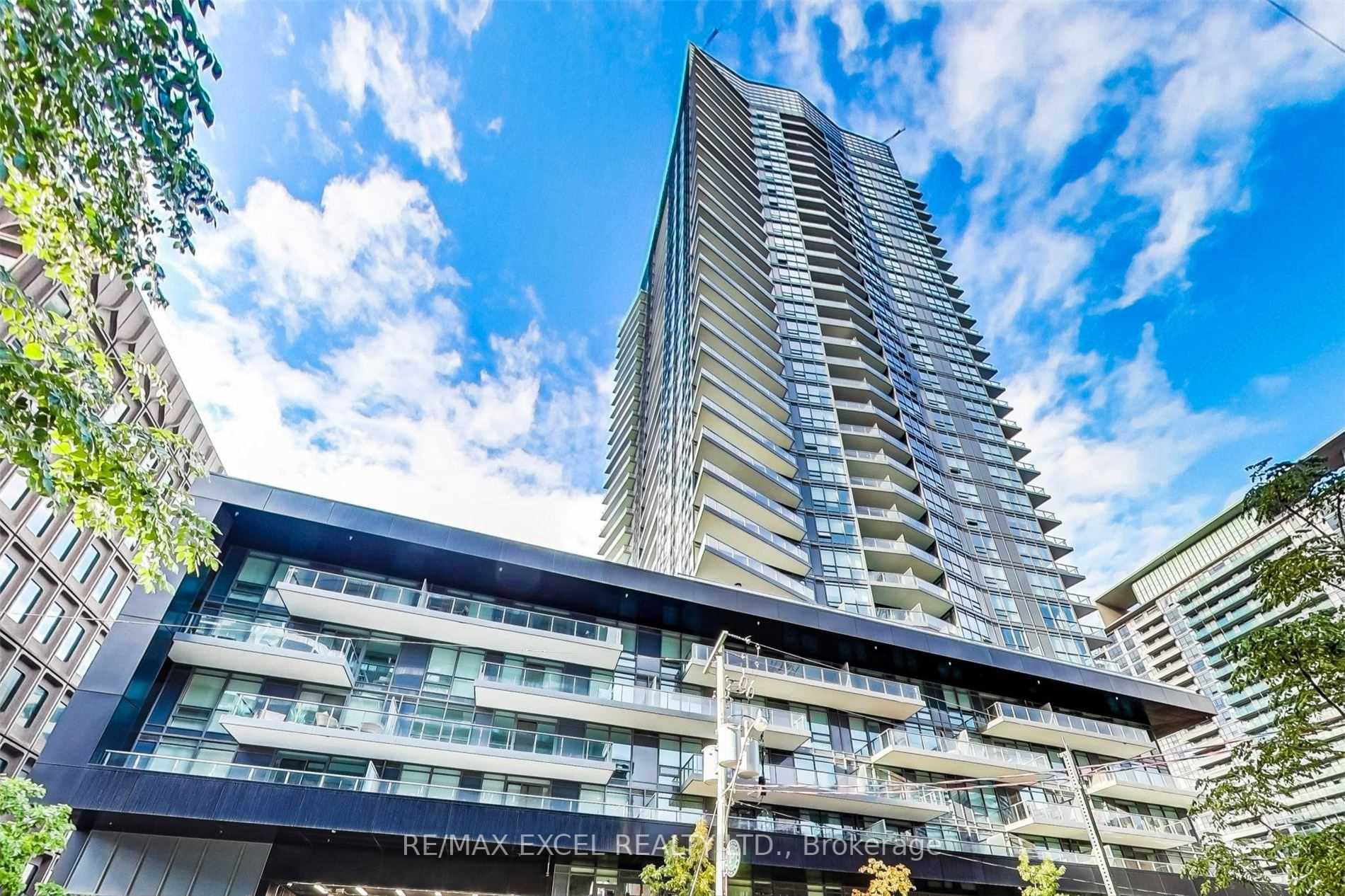 30 Roehampton Avenue 619, Toronto C10, ON M4P 0B9
