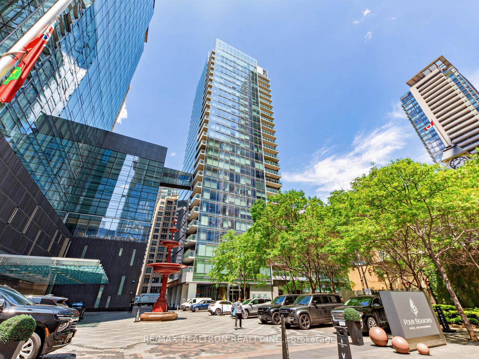55 Scollard Street 2005, Toronto C02, ON M5R 0A1