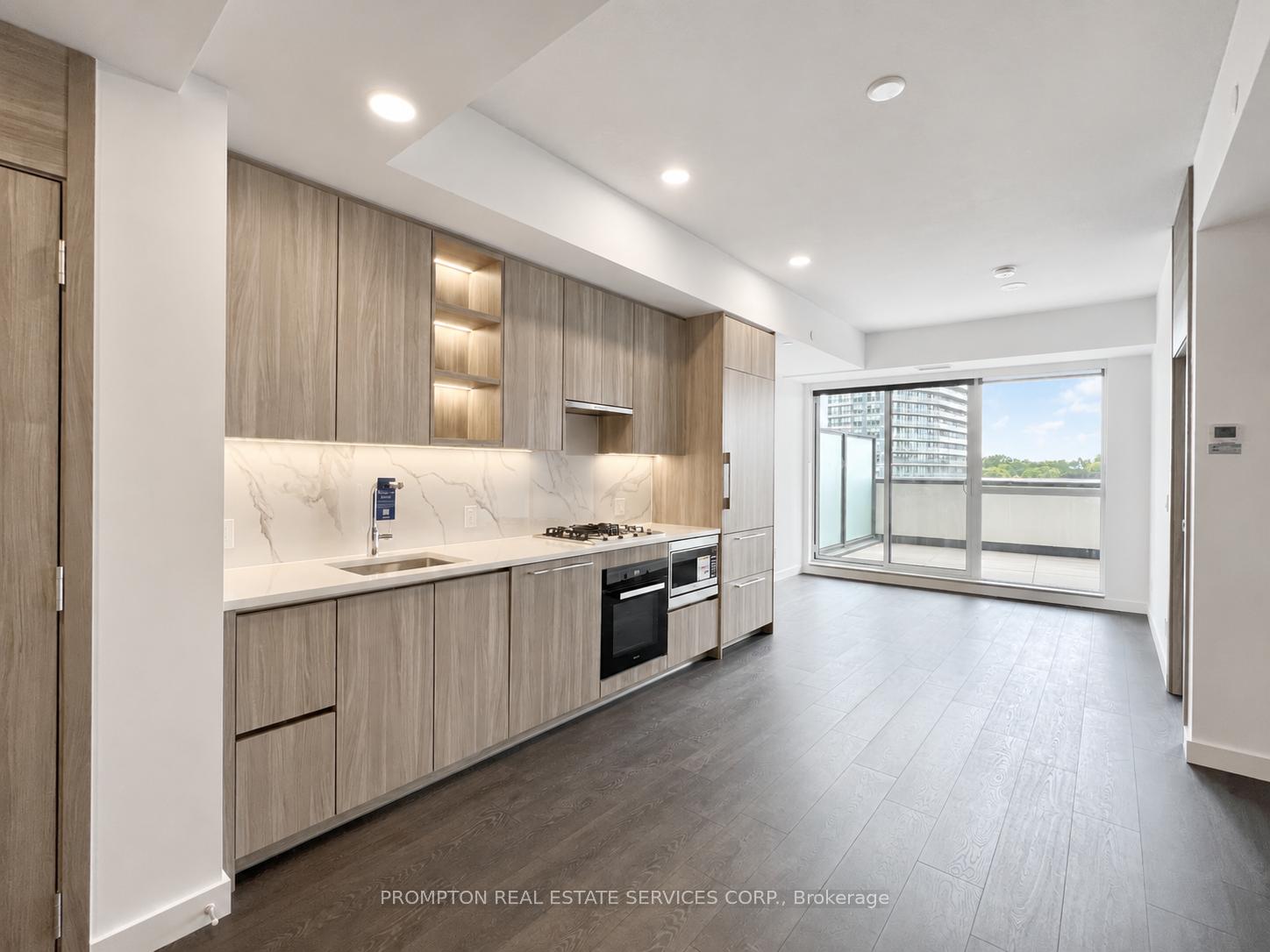 68 Esther Shiner Boulevard 569, Toronto C15, ON M2K 0J6