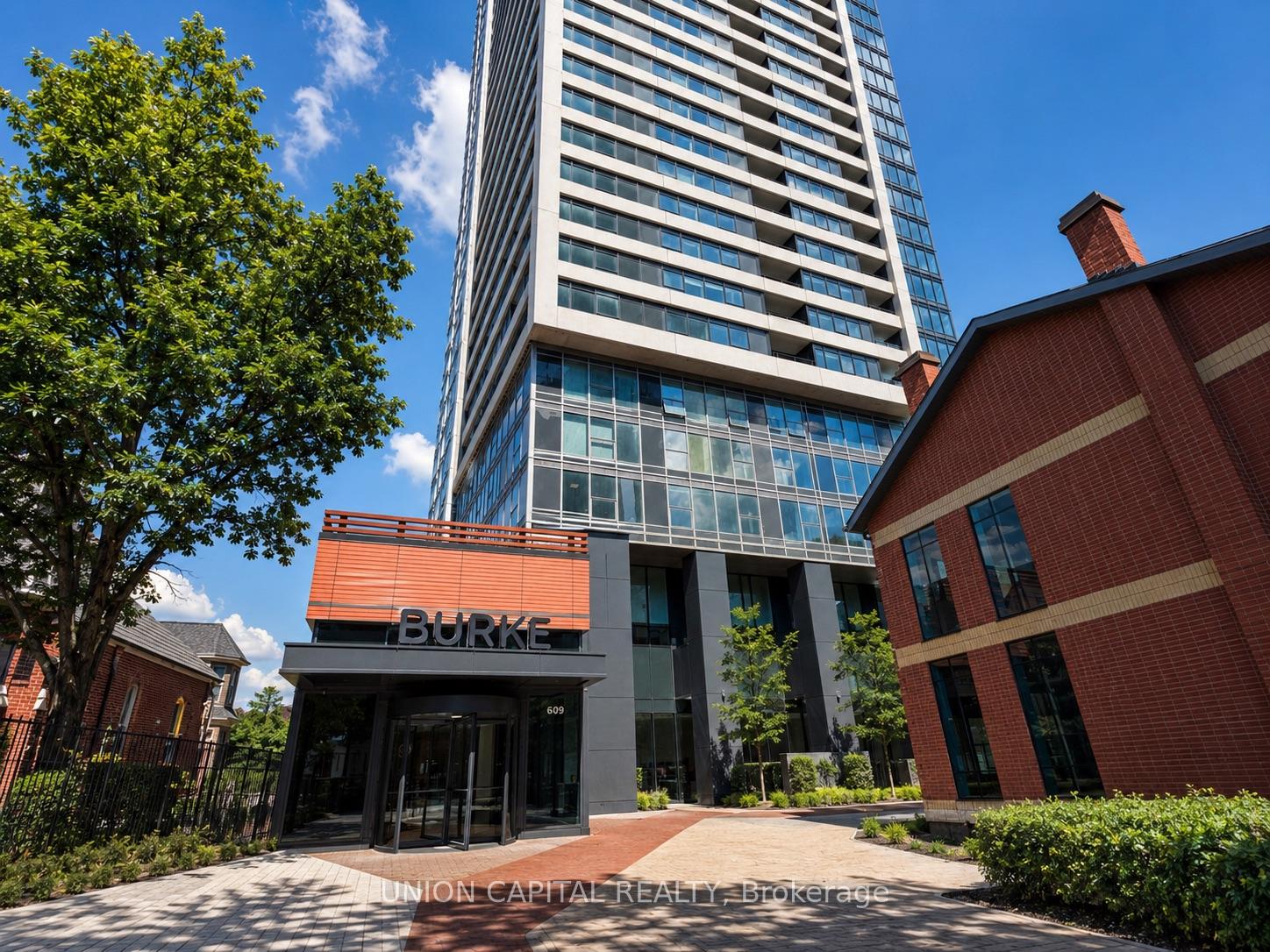 609 Sherbourne Street 1901, Toronto C08, ON M4X 0A4