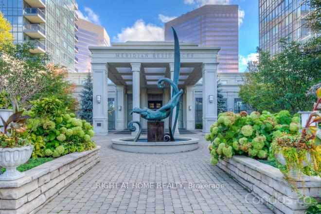 15 Greenview Avenue 1505, Toronto C07, ON M2M 4M7