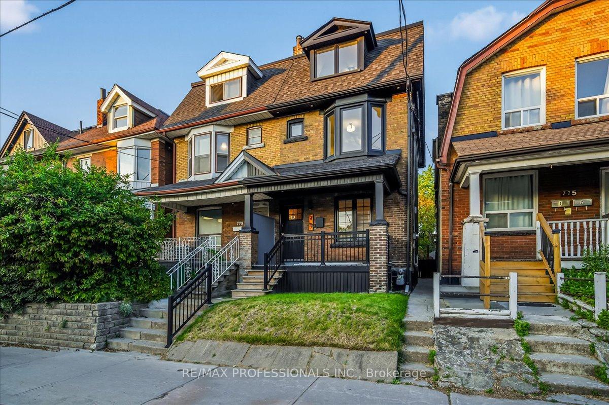 777 Dufferin Street, Toronto C01, ON M6H 3K8