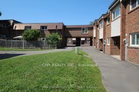 69 Godstone Road 127, Toronto C15, ON M2J 3C8