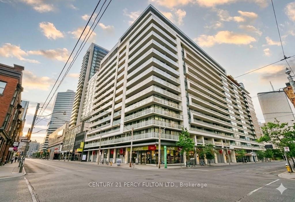 111 Elizabeth Street 1501, Toronto C01, ON M5G 1P7