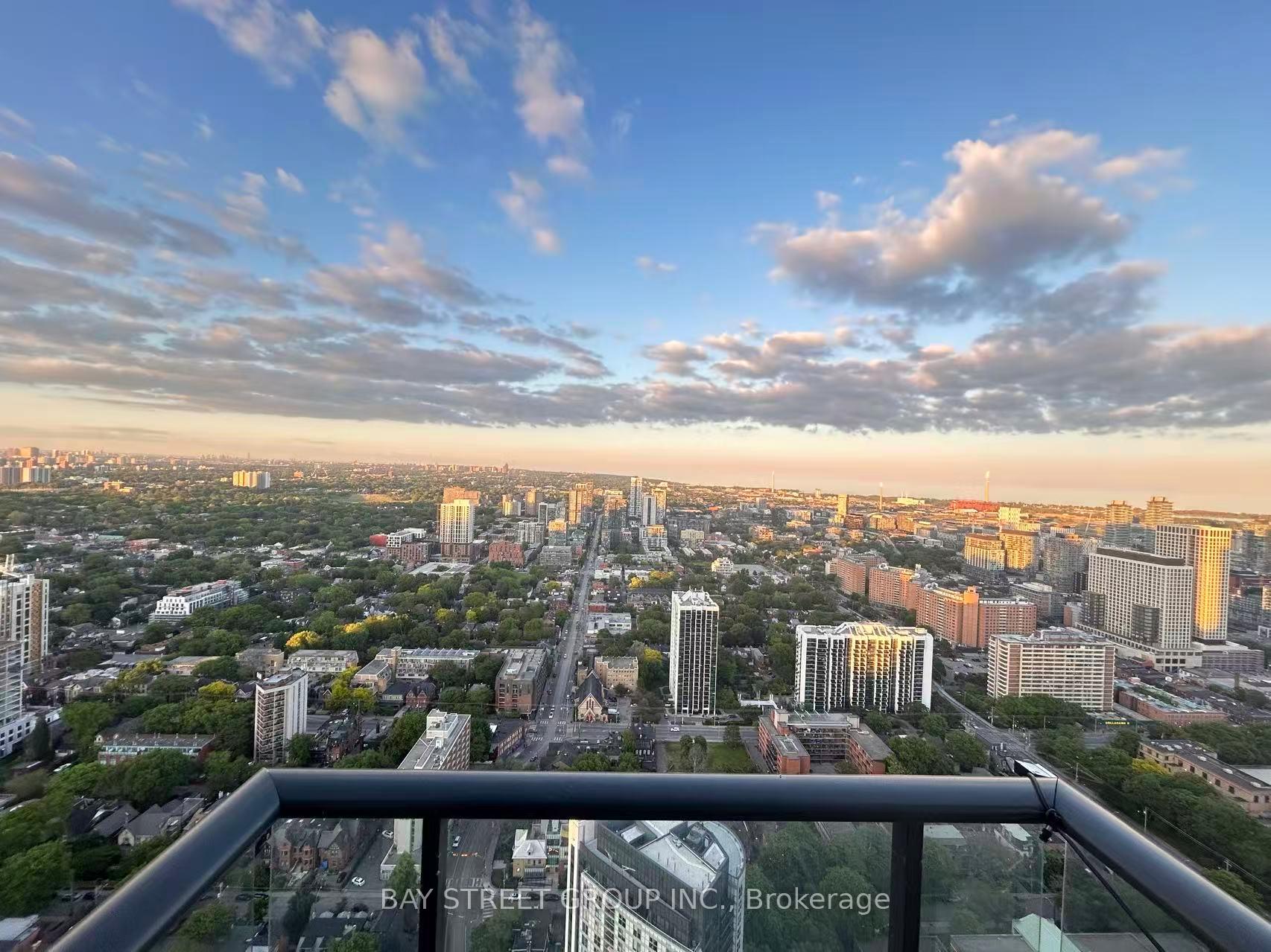 251 Jarvis Street 4902, Toronto C08, ON M5B 2C2